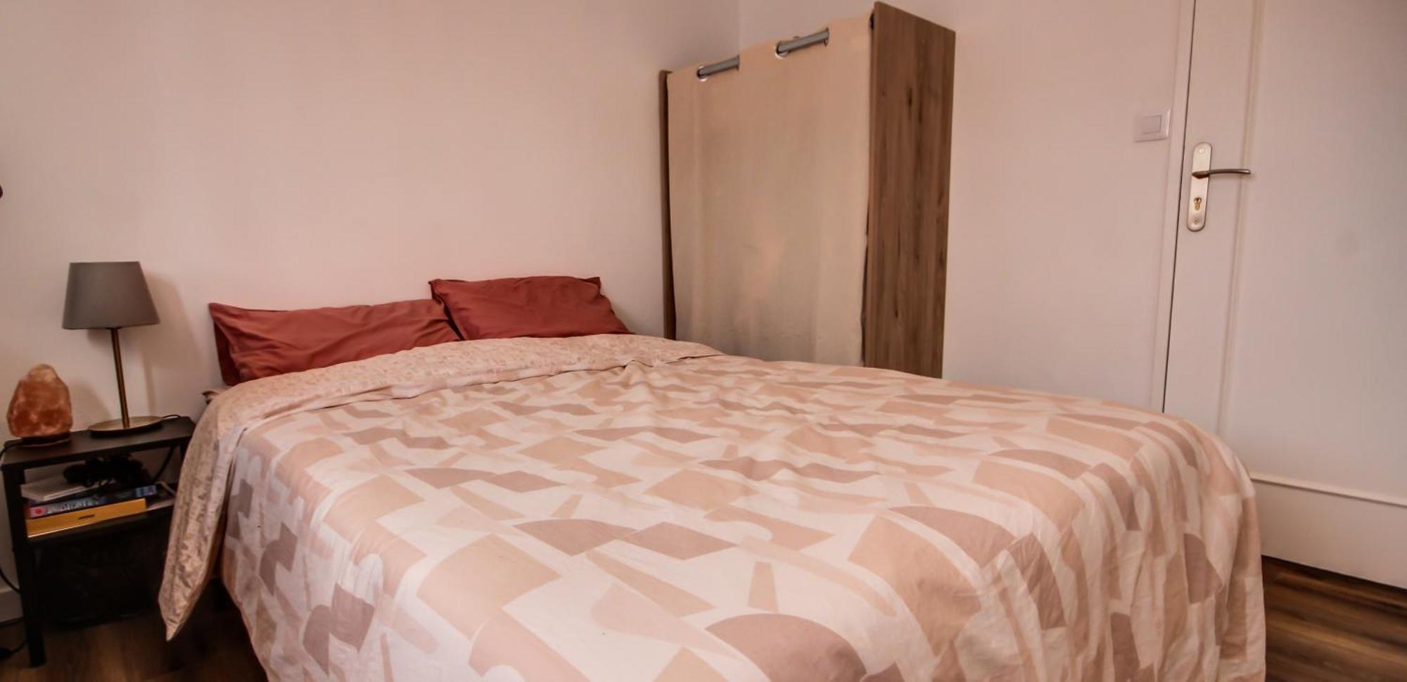 Apartment T5 Gare - Parking Prive Gratuit